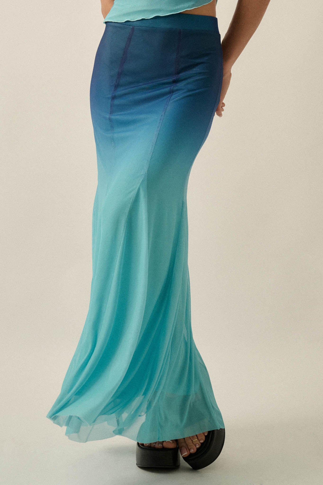 Evening Tide Ombre Mesh Mermaid Maxi Skirt - ShopPromesa