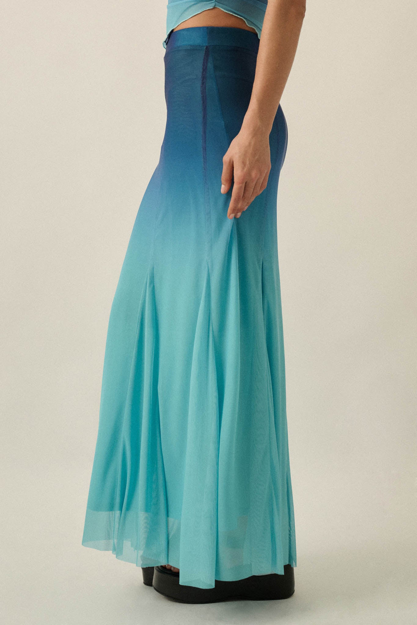 Evening Tide Ombre Mesh Mermaid Maxi Skirt - ShopPromesa