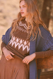 Call of the Mountains Alpine Cable Knit Sweater - ShopPromesa