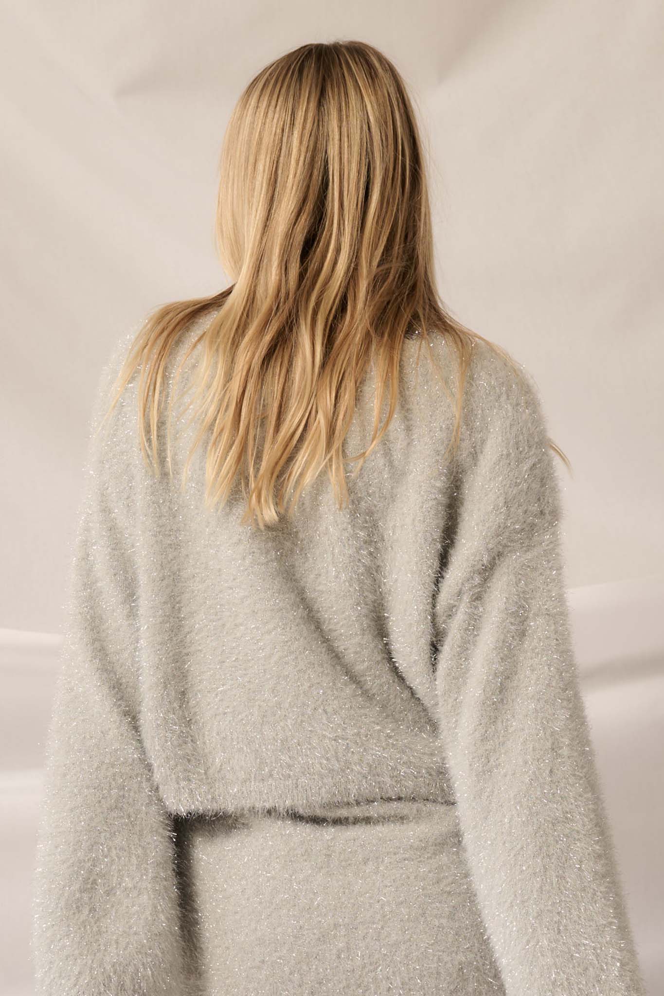 Winter Wonderland Metallic Fuzzy Knit Sweater - ShopPromesa