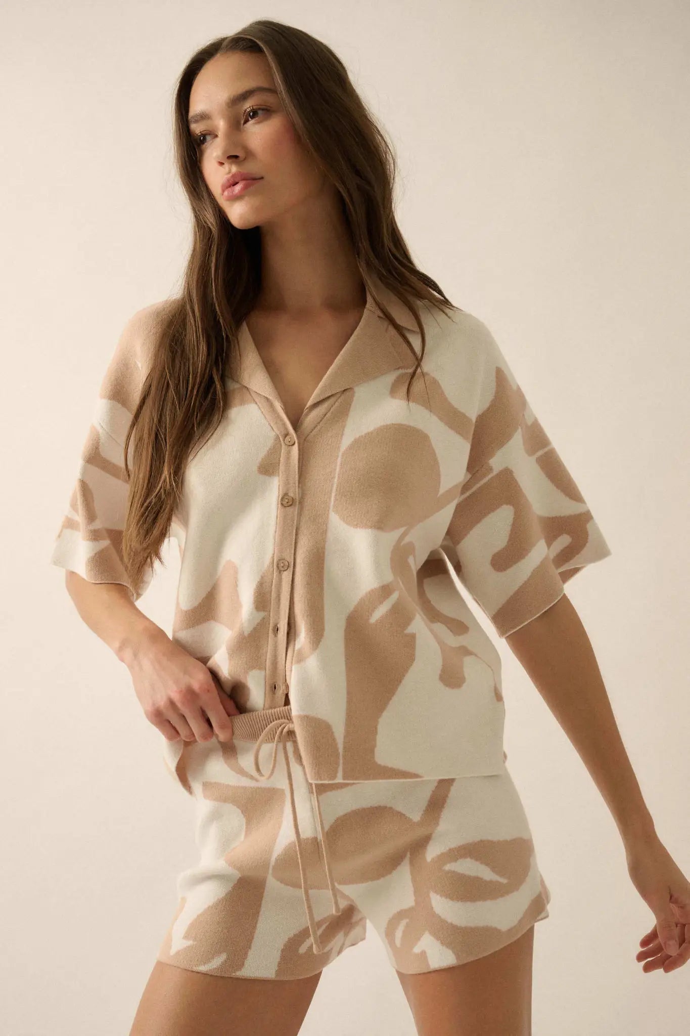 Graphic Garden Floral Jacquard Knit Shirt - ShopPromesa