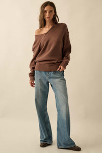 A Cute Angle Asymmetrical Exposed-Seam Sweater - ShopPromesa