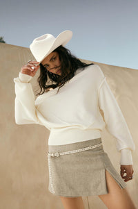 A Cute Angle Asymmetrical Exposed-Seam Sweater - ShopPromesa