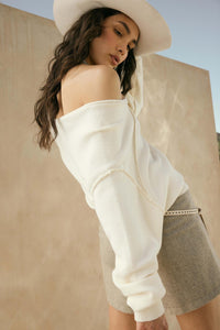 A Cute Angle Asymmetrical Exposed-Seam Sweater - ShopPromesa