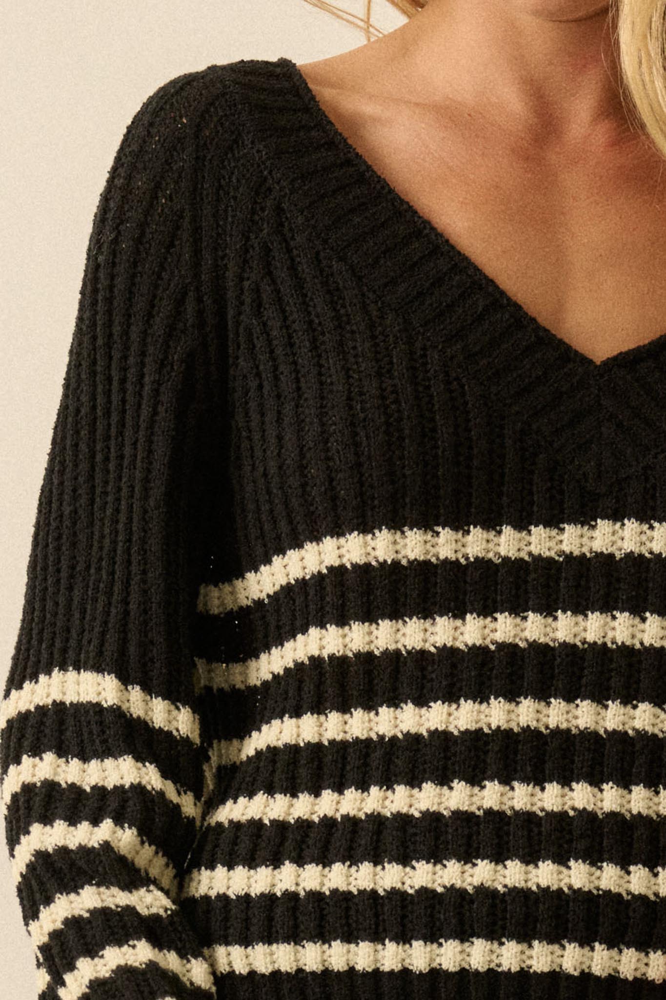 Promise the Label Striped Rib-Knit V-Neck Sweater - ShopPromesa
