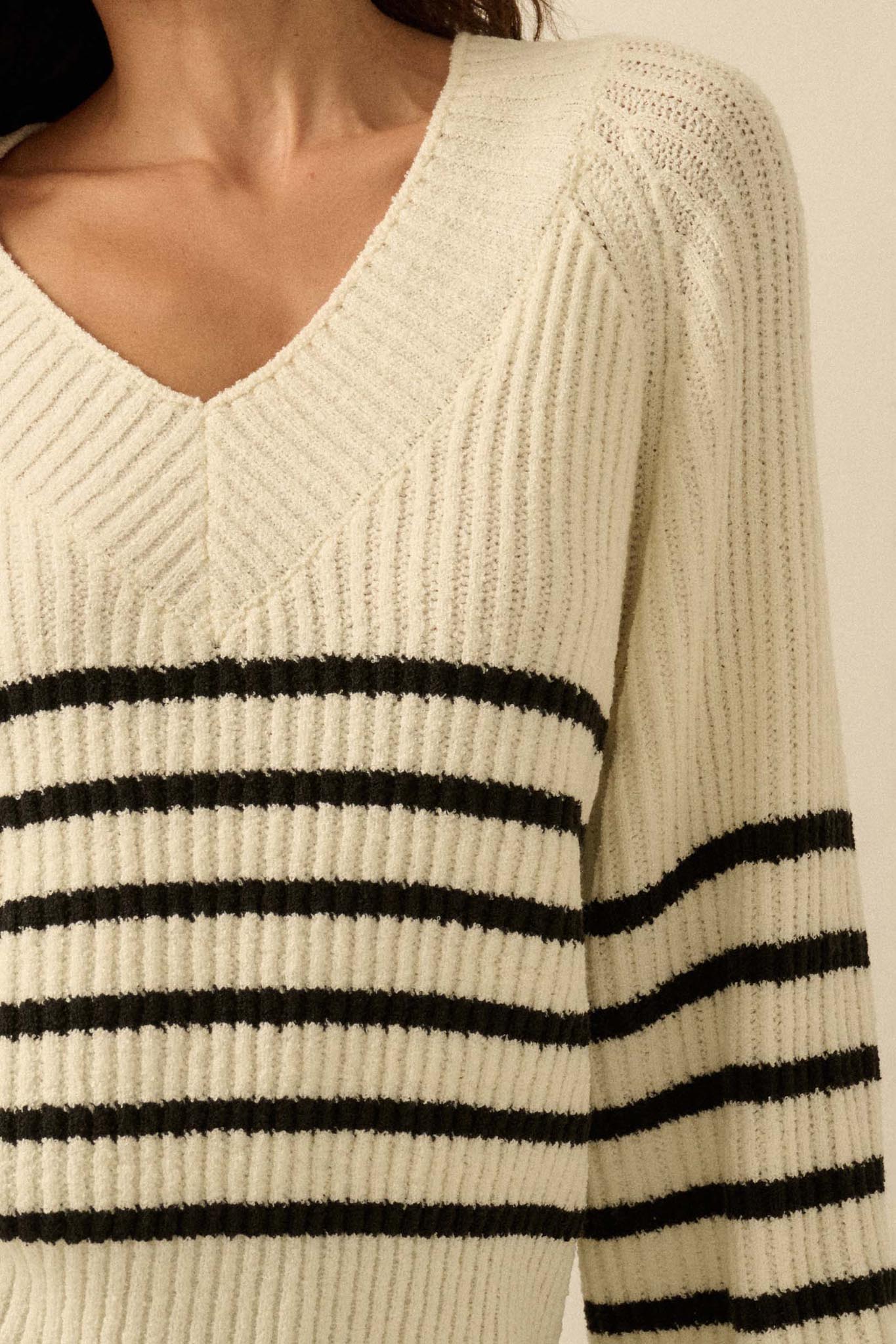 Promise the Label Striped Rib-Knit V-Neck Sweater - ShopPromesa