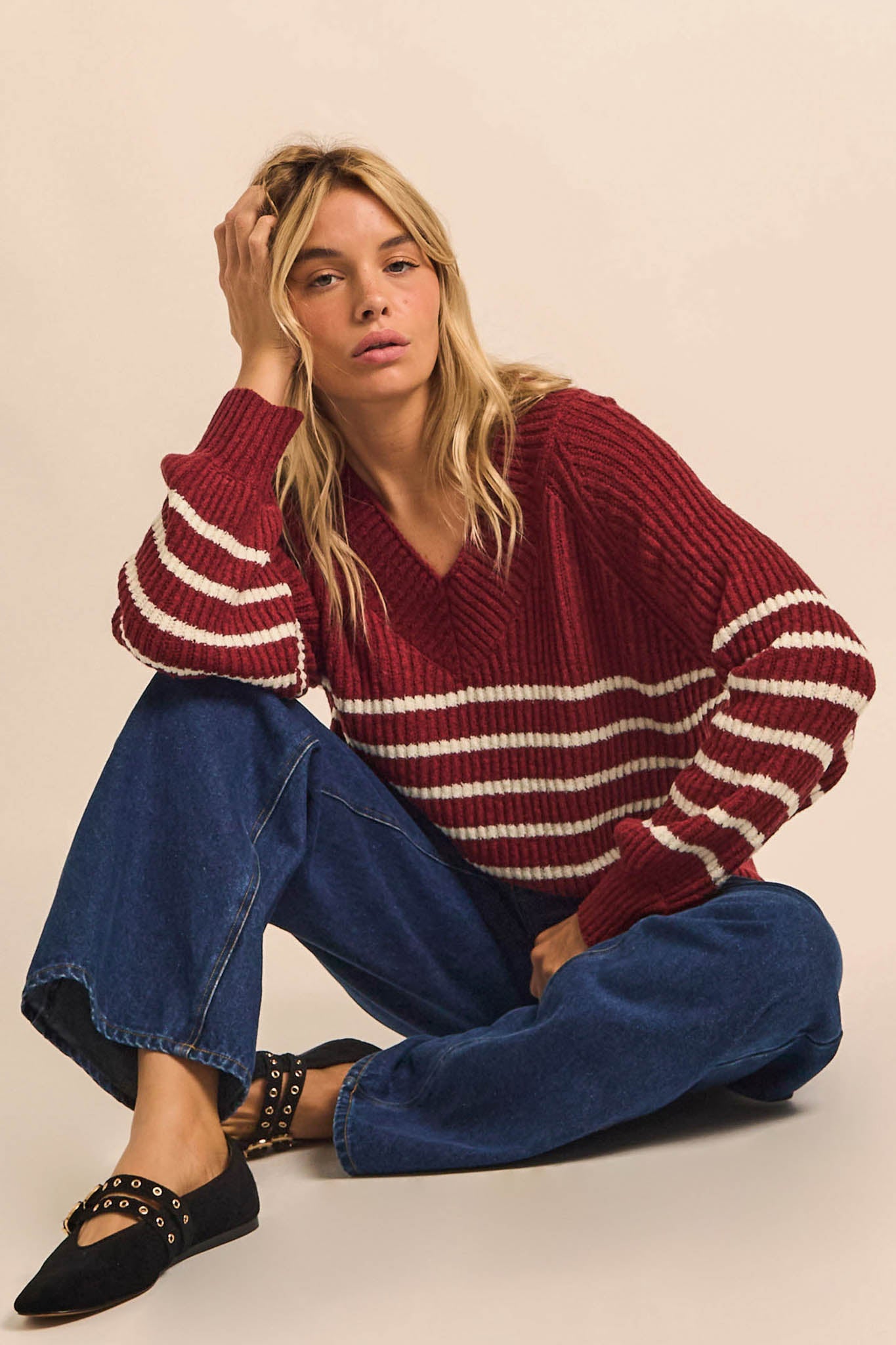 Promise the Label Striped Rib-Knit V-Neck Sweater - ShopPromesa