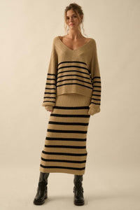 Promise the Label Striped Rib-Knit V-Neck Sweater - ShopPromesa