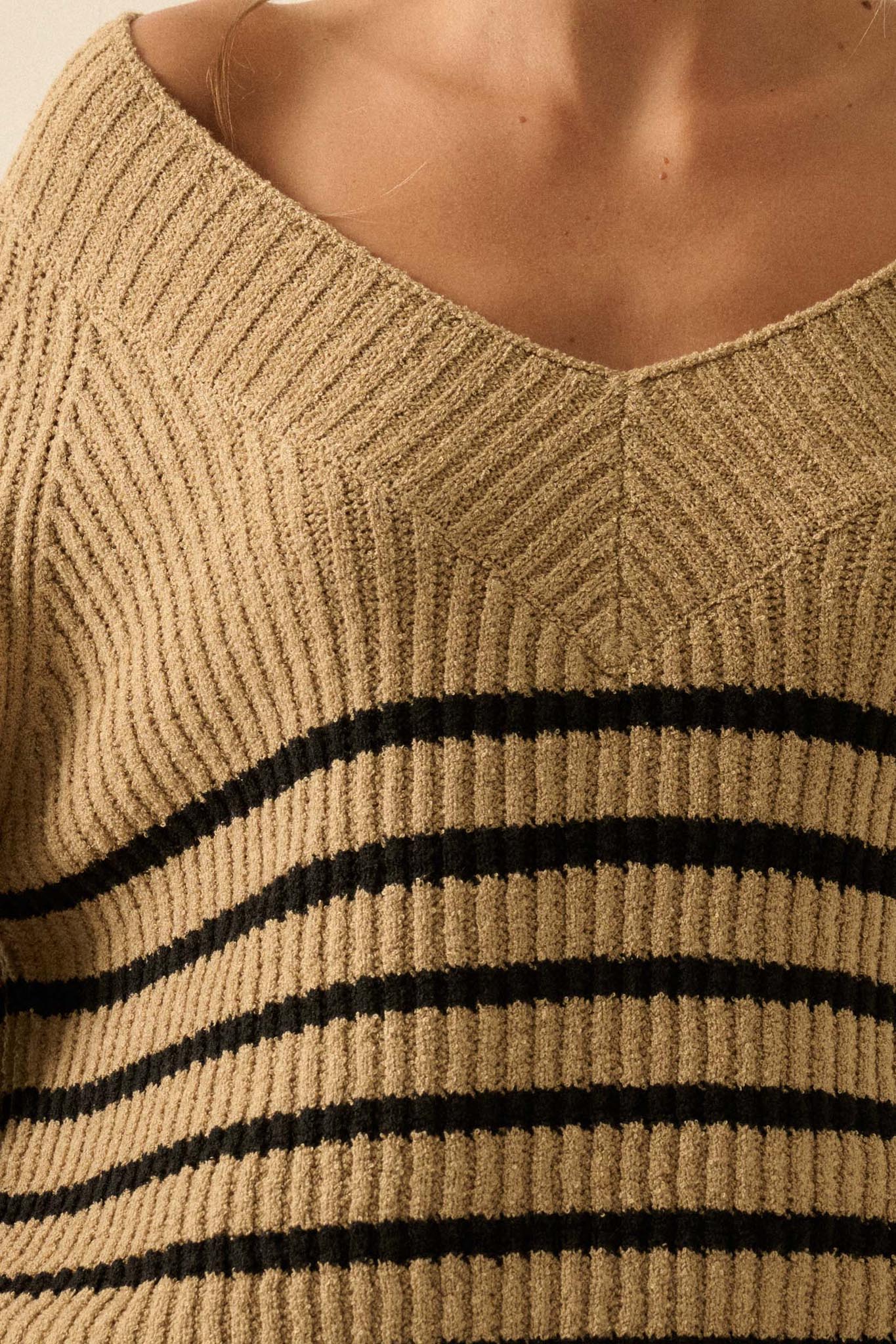 Promise the Label Striped Rib-Knit V-Neck Sweater - ShopPromesa