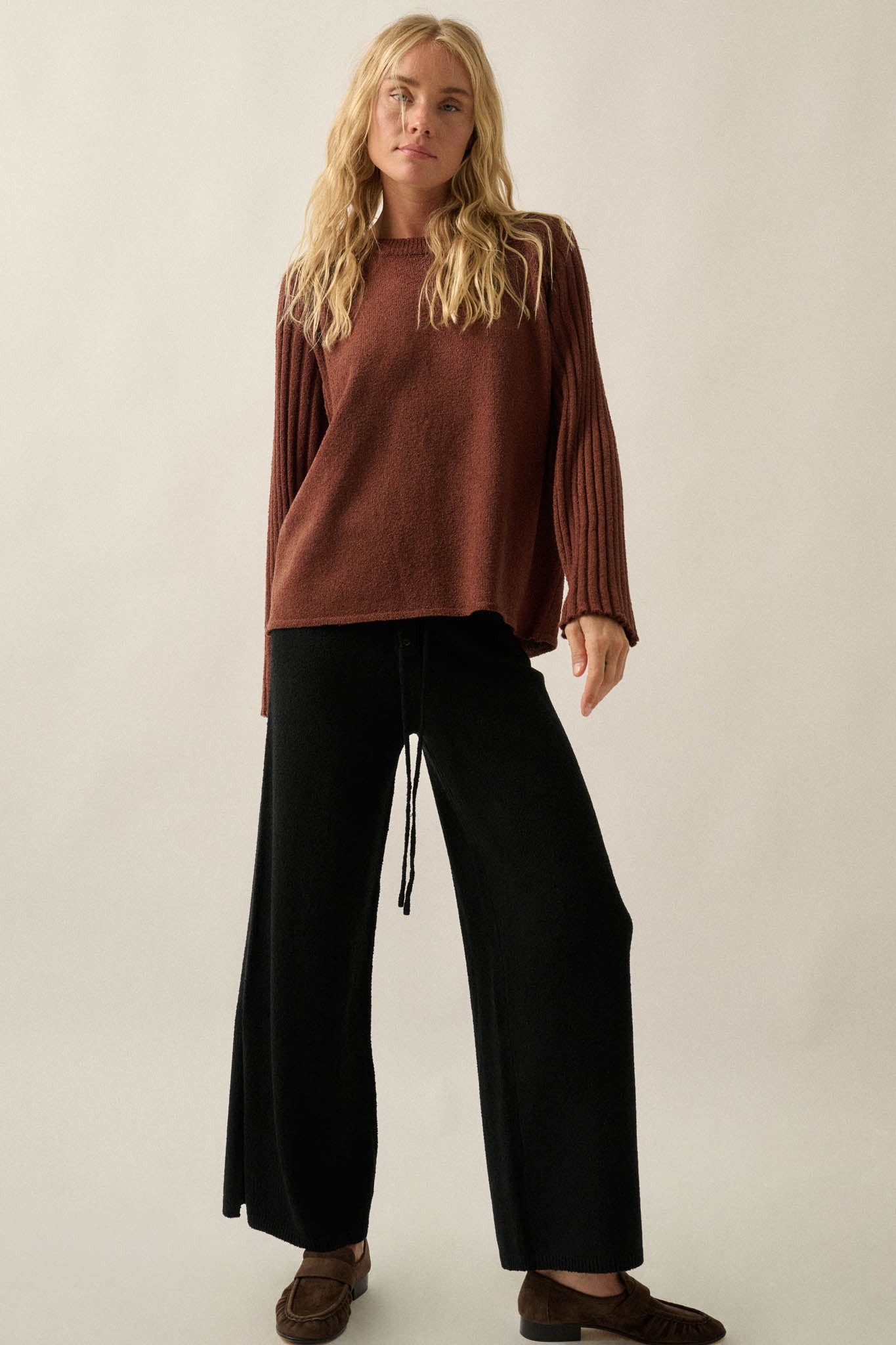 Promise the Label Textured Ribbed-Sleeve Sweater - ShopPromesa
