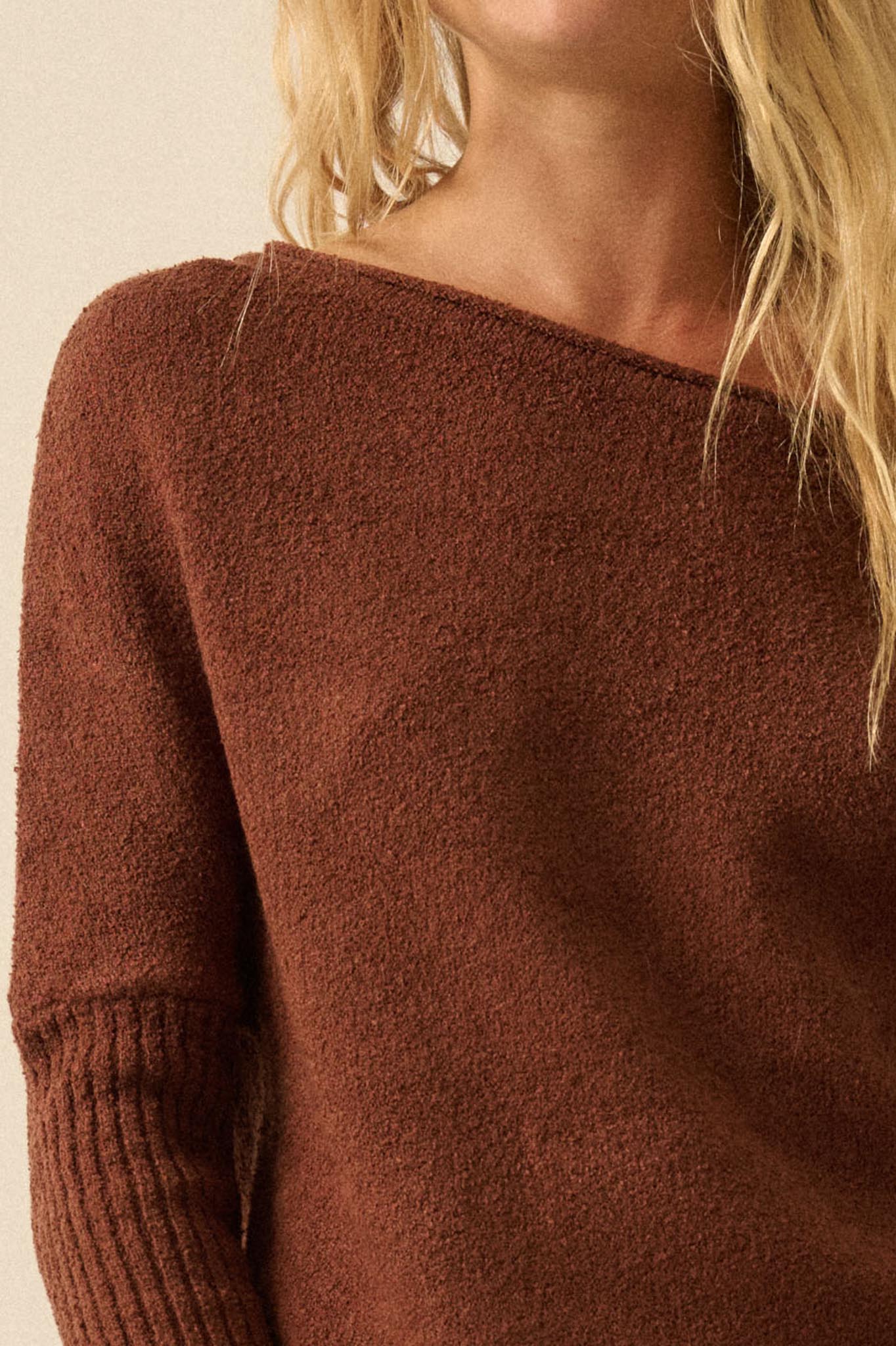 Promise the Label Textured One-Shoulder Sweater - ShopPromesa