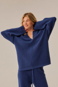 Looking Good Textured Knit Collared V-Neck Sweater - ShopPromesa