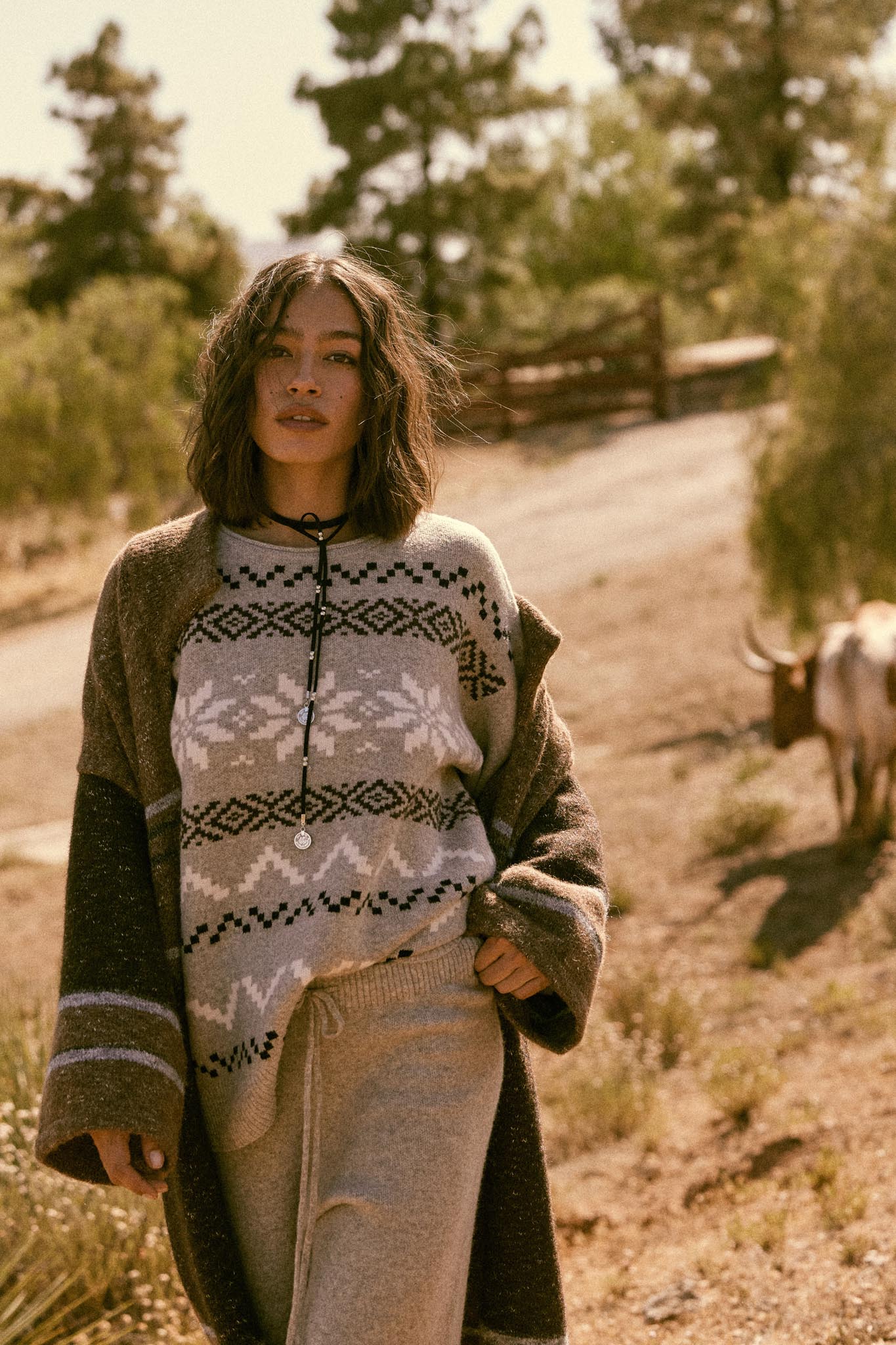 Snowy Peaks Oversize Alpine-Knit Sweater - ShopPromesa