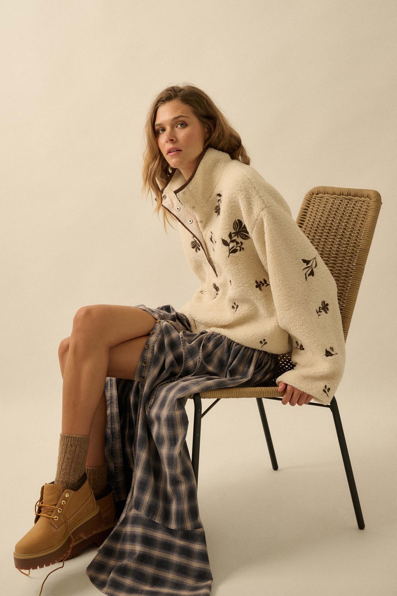 Plush Posies Floral-Embroidered Fleece Pullover - ShopPromesa