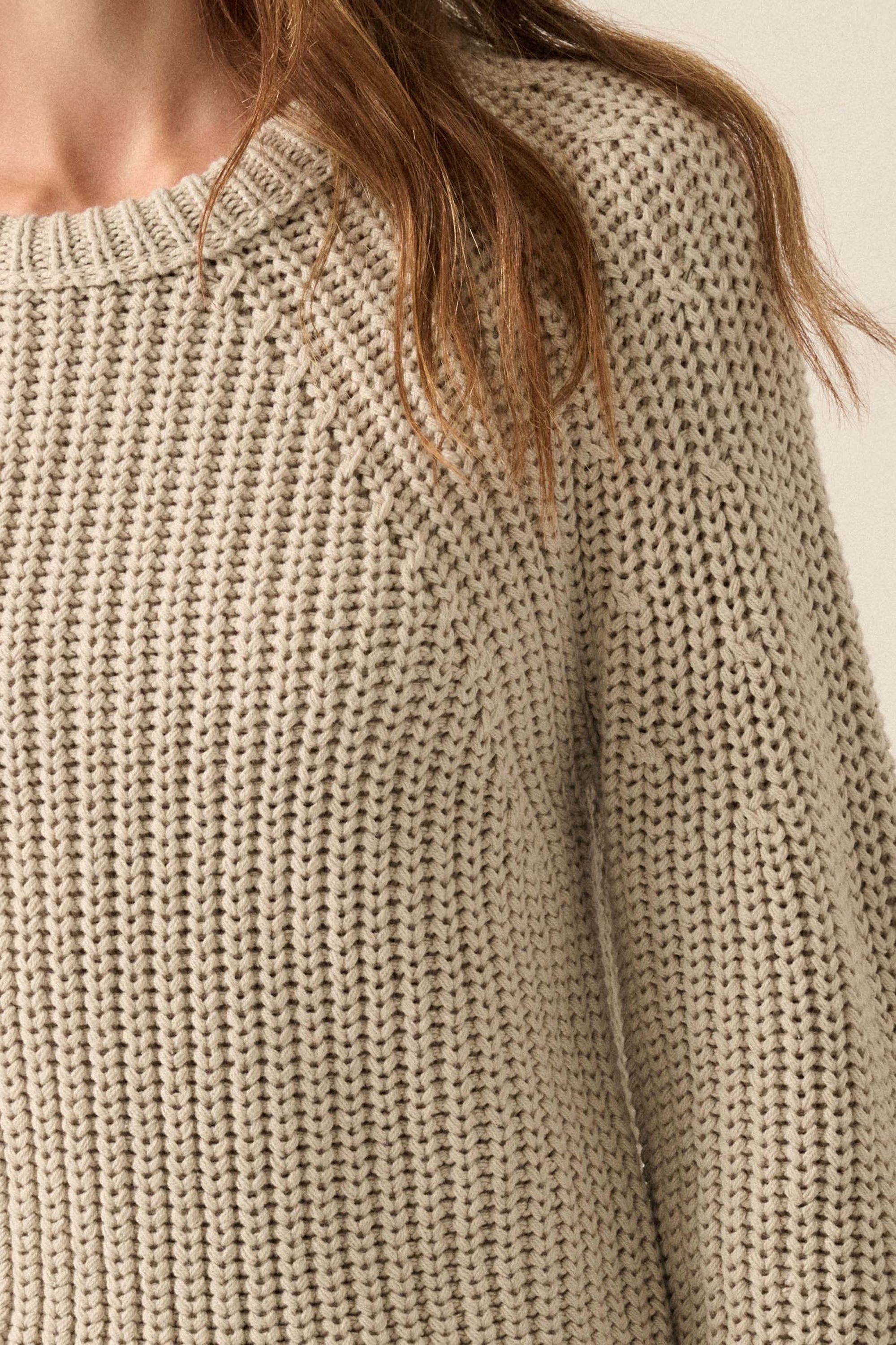 Best Self Chunky Ribbed Knit Raglan Sweater - ShopPromesa