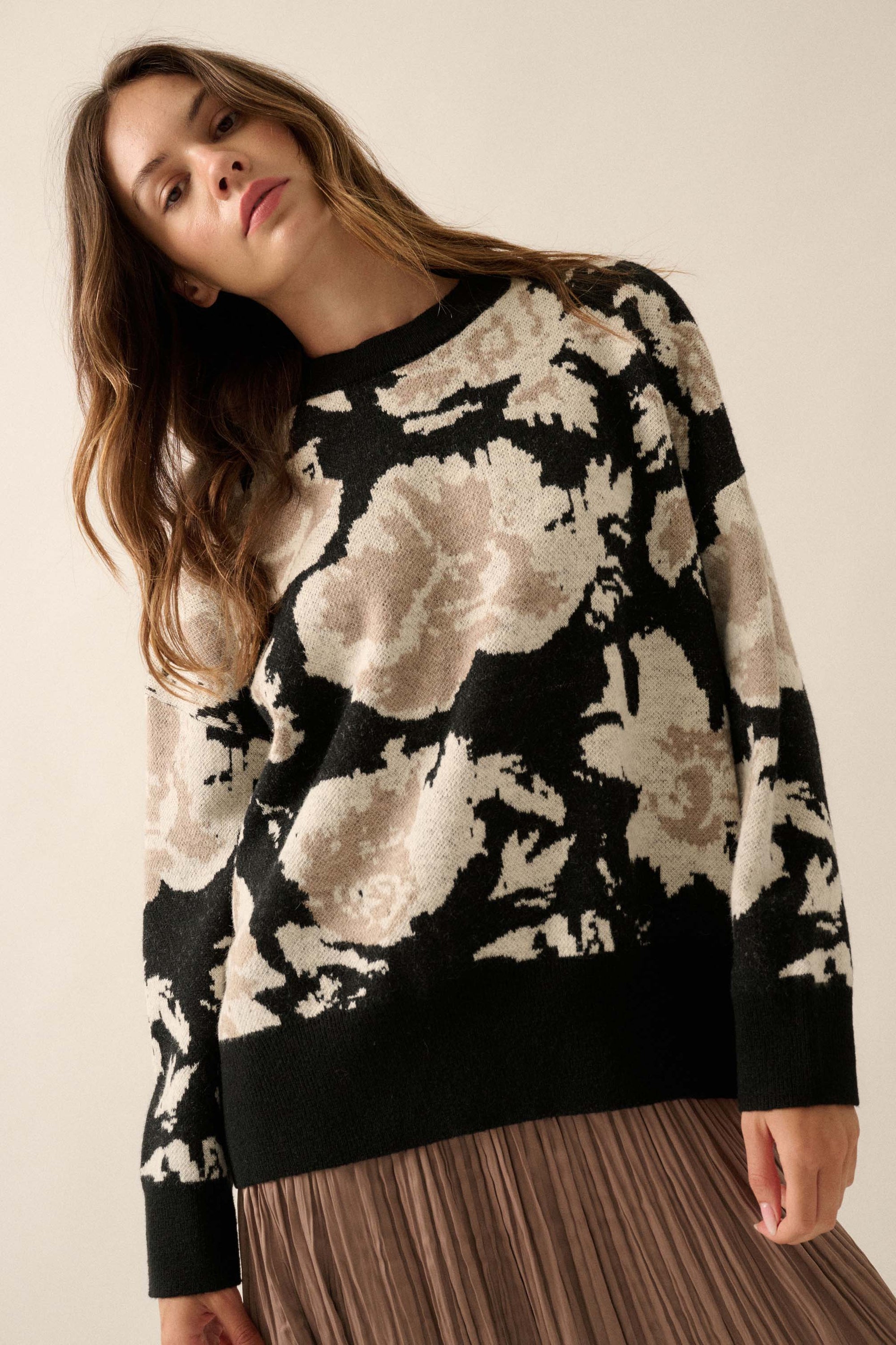 Cuddly Blossoms Oversize Floral Jacquard Sweater - ShopPromesa