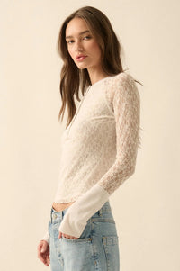 Casual Grace Floral Lace Raglan Henley Top - ShopPromesa