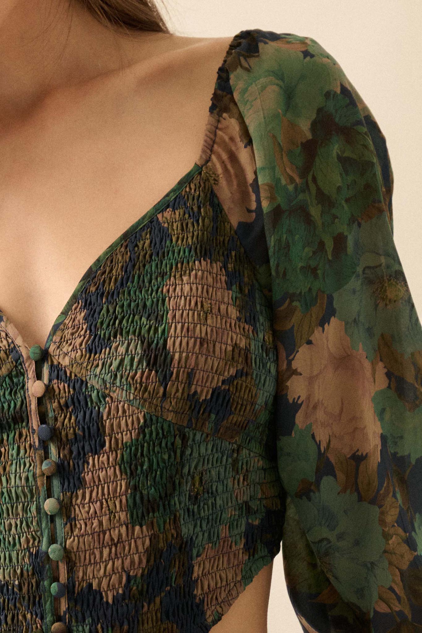 Perfumed Potpourri Smocked Sweetheart Peasant Top - ShopPromesa