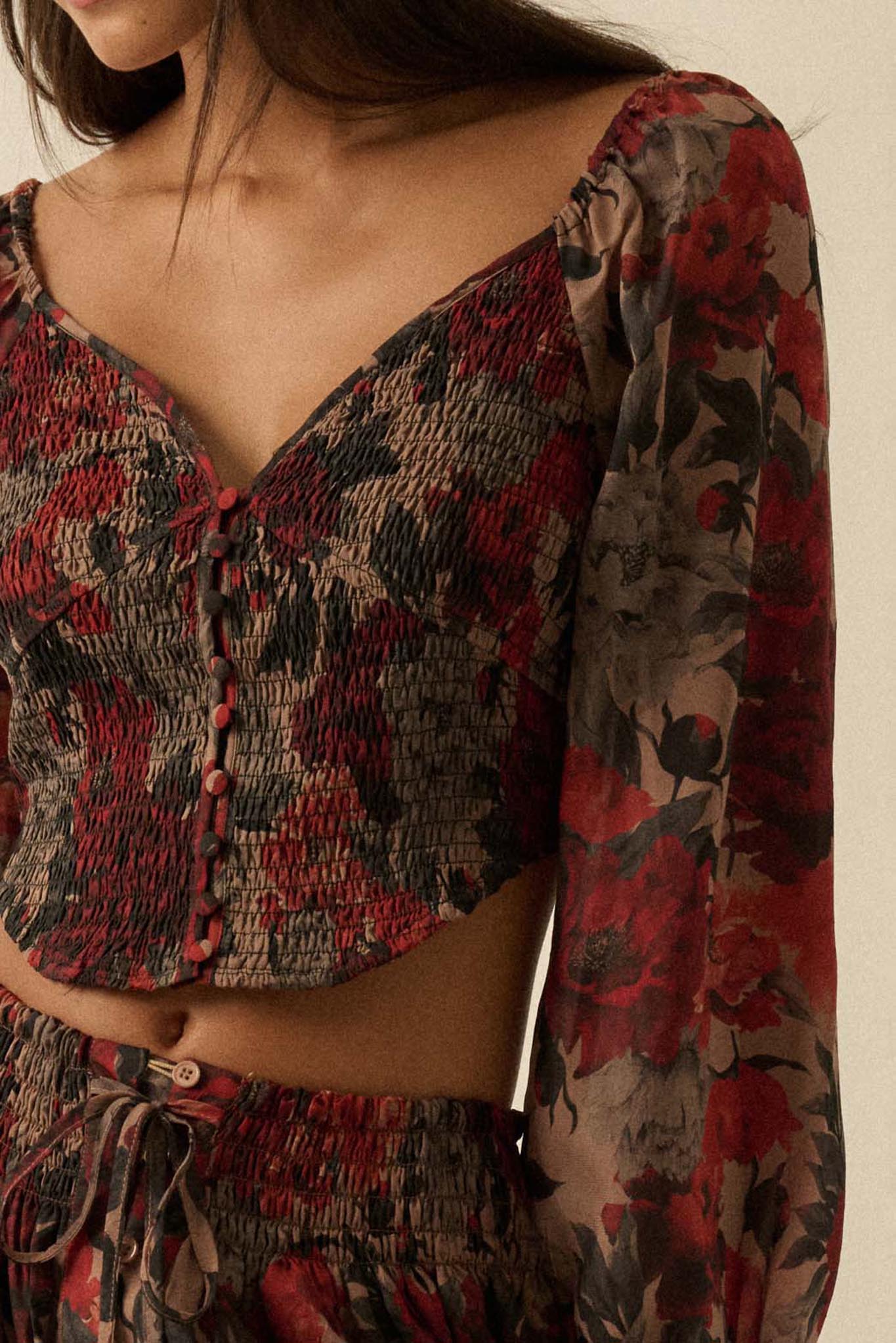 Perfumed Potpourri Smocked Sweetheart Peasant Top - ShopPromesa