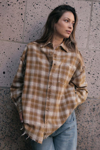 Grunge Era Oversize Raw-Edge Plaid Flannel Shirt - ShopPromesa