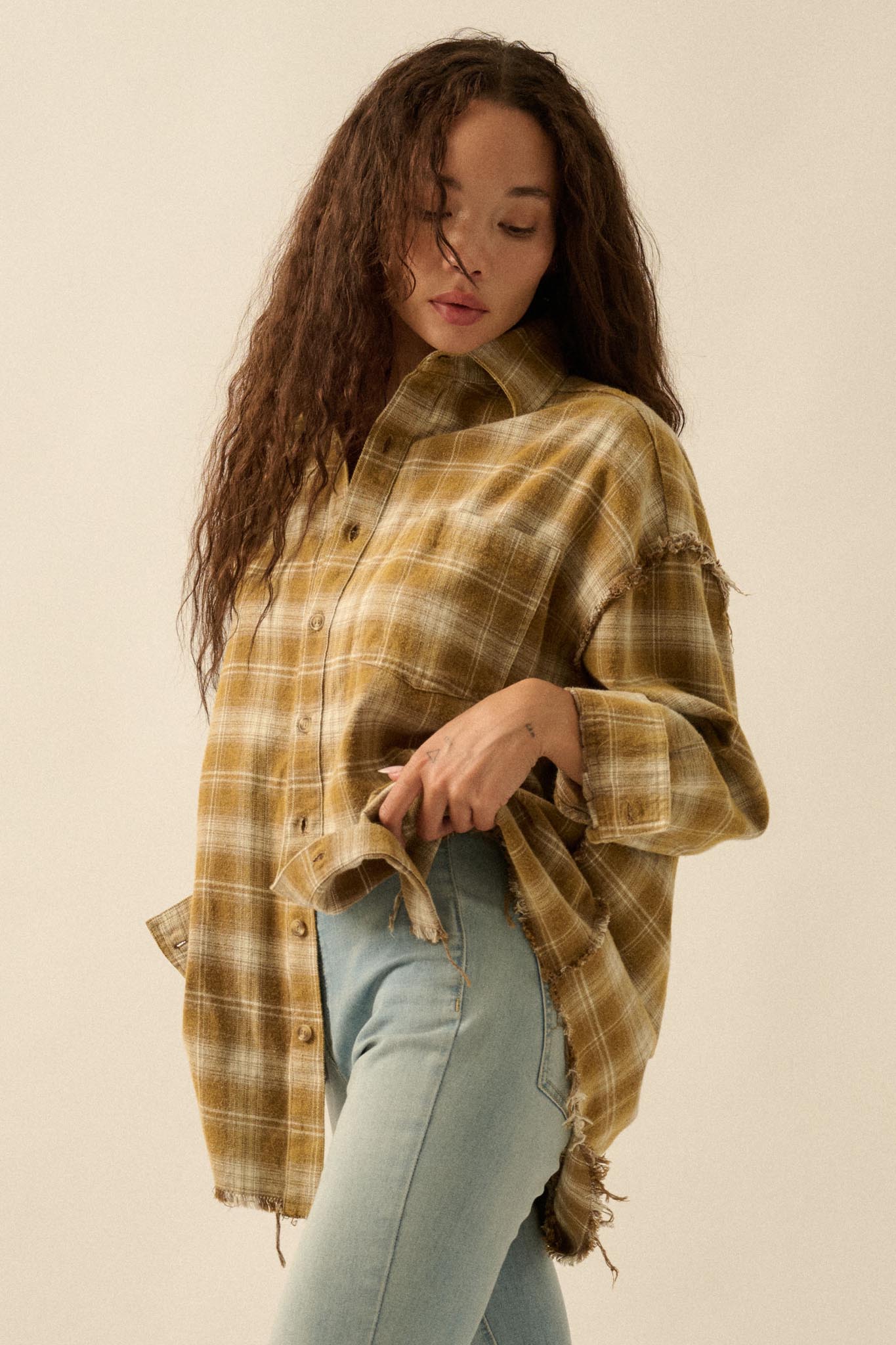 Grunge Era Oversize Raw-Edge Plaid Flannel Shirt - ShopPromesa