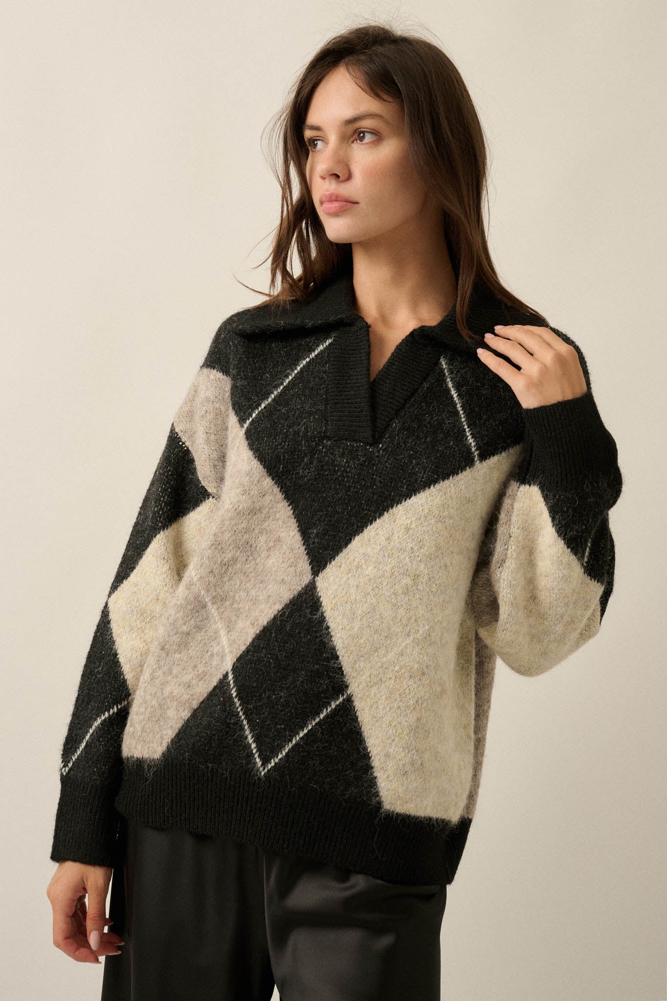 Crossing Paths Argyle Knit Collared Sweater - ShopPromesa