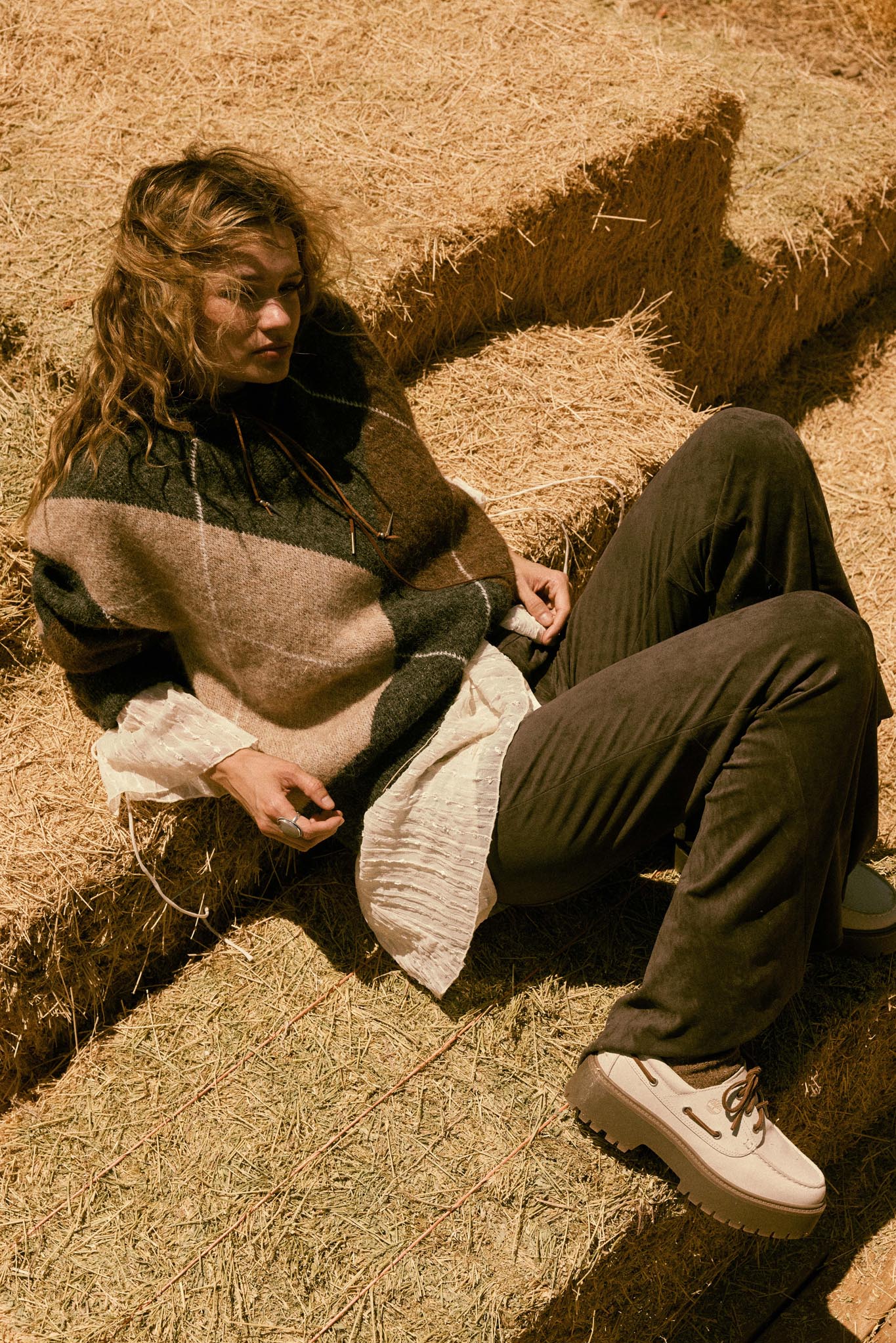 Crossing Paths Argyle Knit Collared Sweater - ShopPromesa