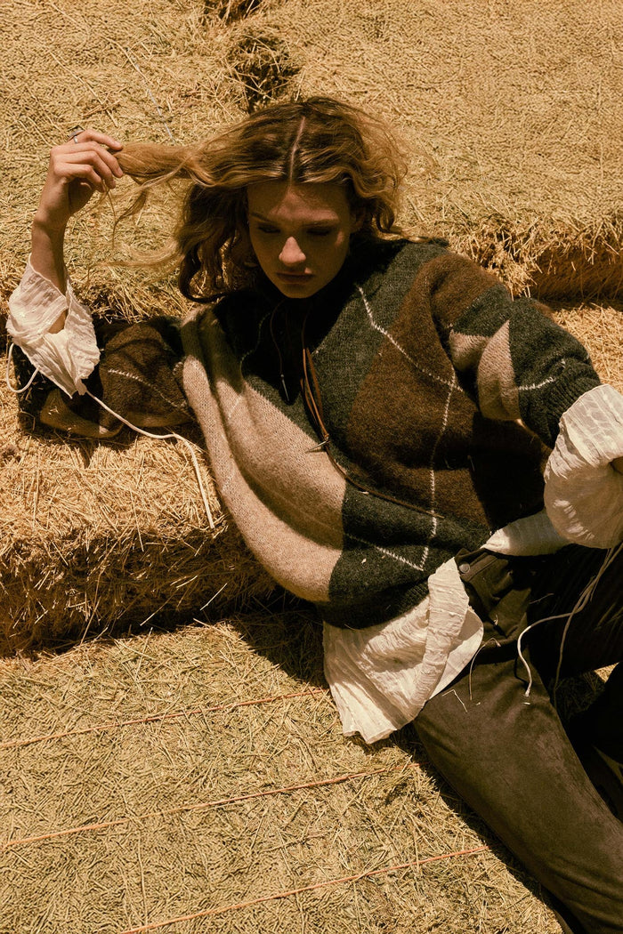 Crossing Paths Argyle Knit Collared Sweater - ShopPromesa