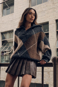 Crossing Paths Argyle Knit Collared Sweater - ShopPromesa