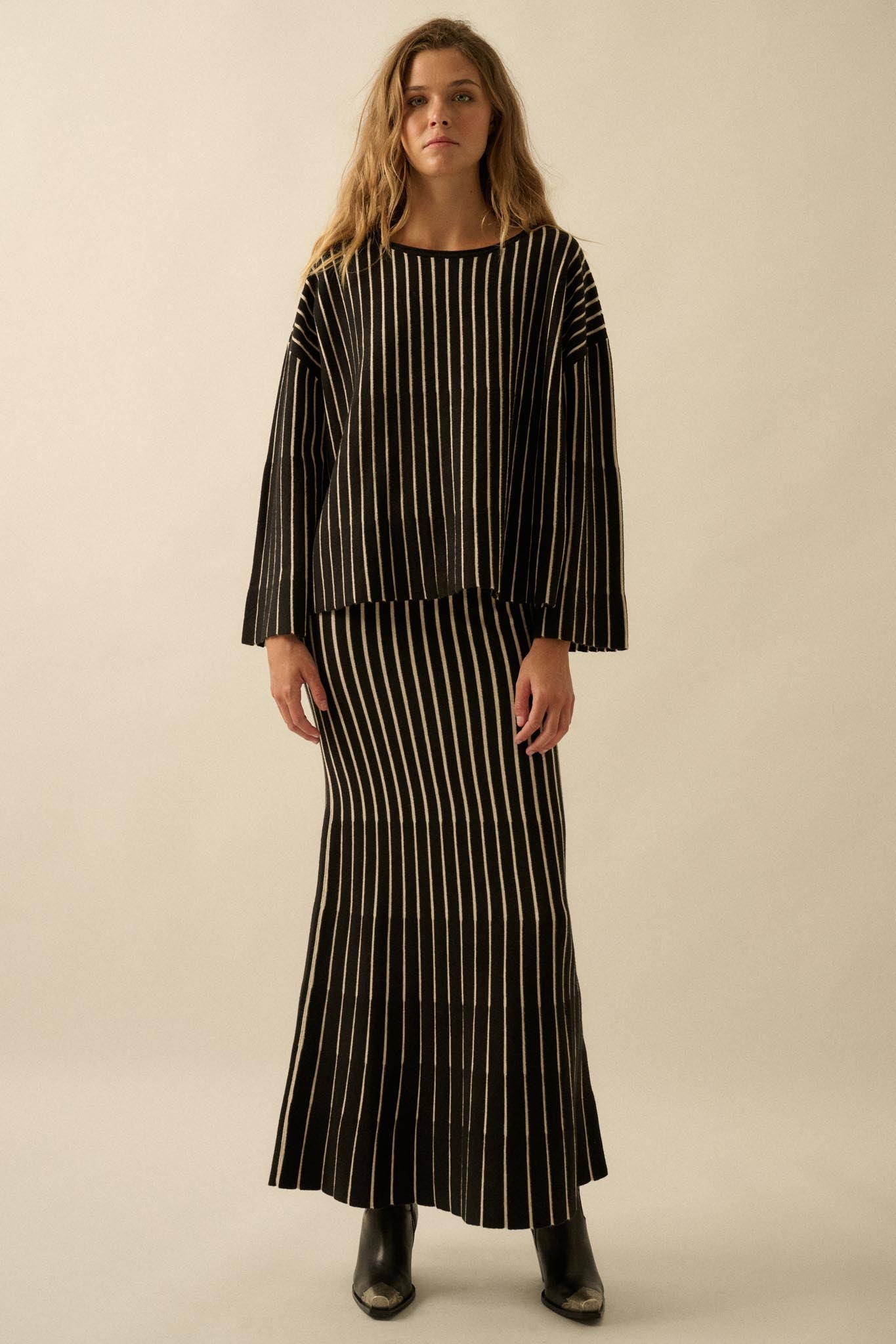 On the Line Striped Wide-Sleeve Loose-Fit Sweater - ShopPromesa