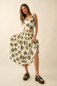 Petals Twirl Floral-Print Cropped Tank Top - ShopPromesa