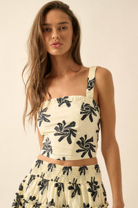 Petals Twirl Floral-Print Cropped Tank Top - ShopPromesa