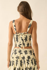 Petals Twirl Floral-Print Cropped Tank Top - ShopPromesa