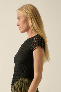 Kissing Booth Floral Lace Fitted Baby Tee - ShopPromesa