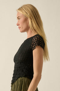 Kissing Booth Floral Lace Fitted Baby Tee - ShopPromesa