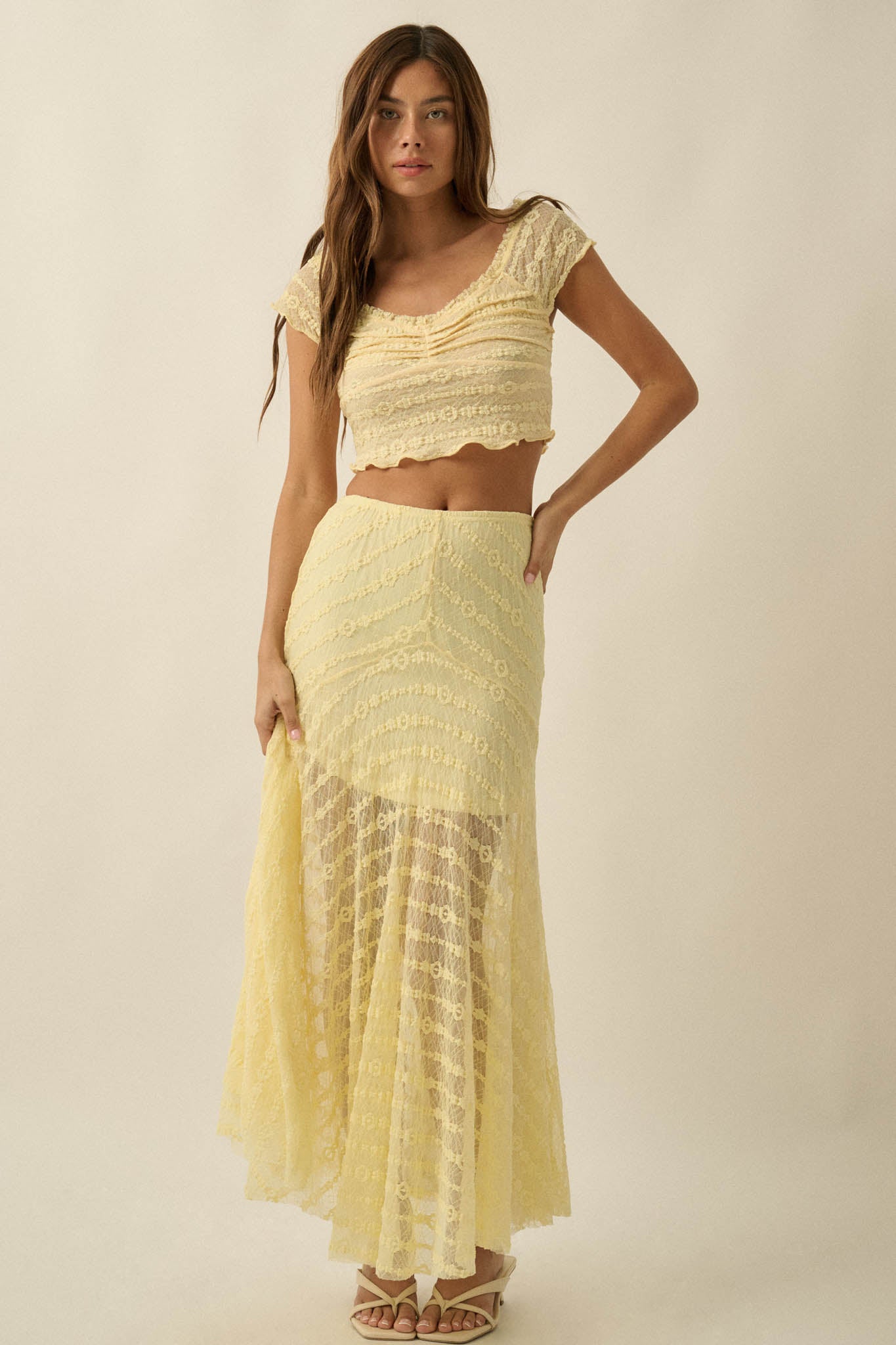 Lacy Blooms Floral Lace Cropped V-Neck Top - ShopPromesa