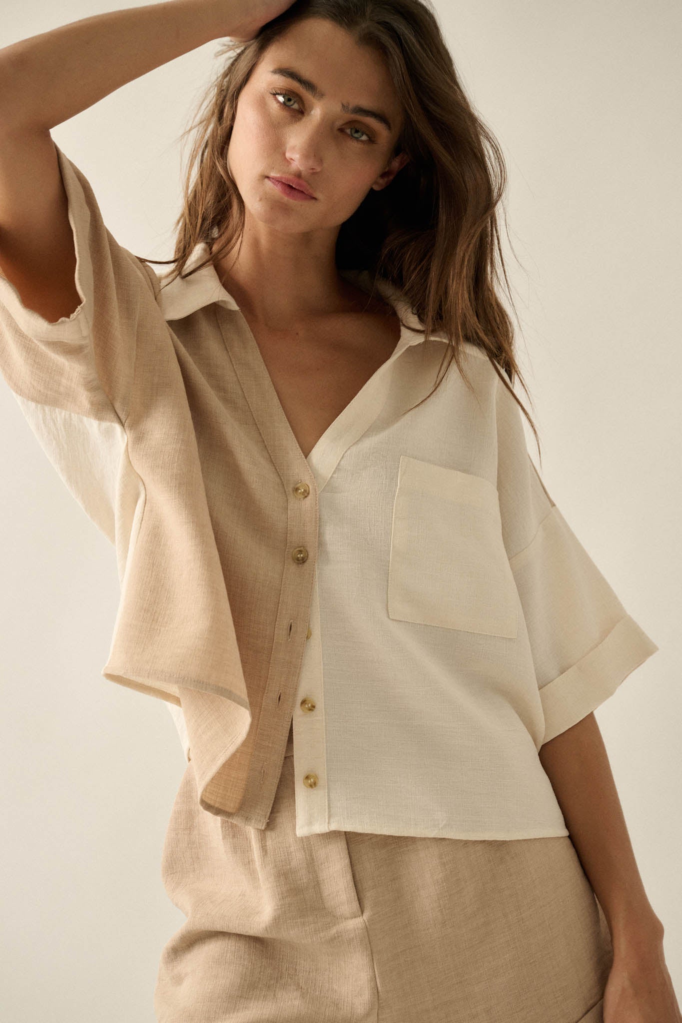 Double Talk Colorblock Short-Sleeve Pocket Shirt - ShopPromesa