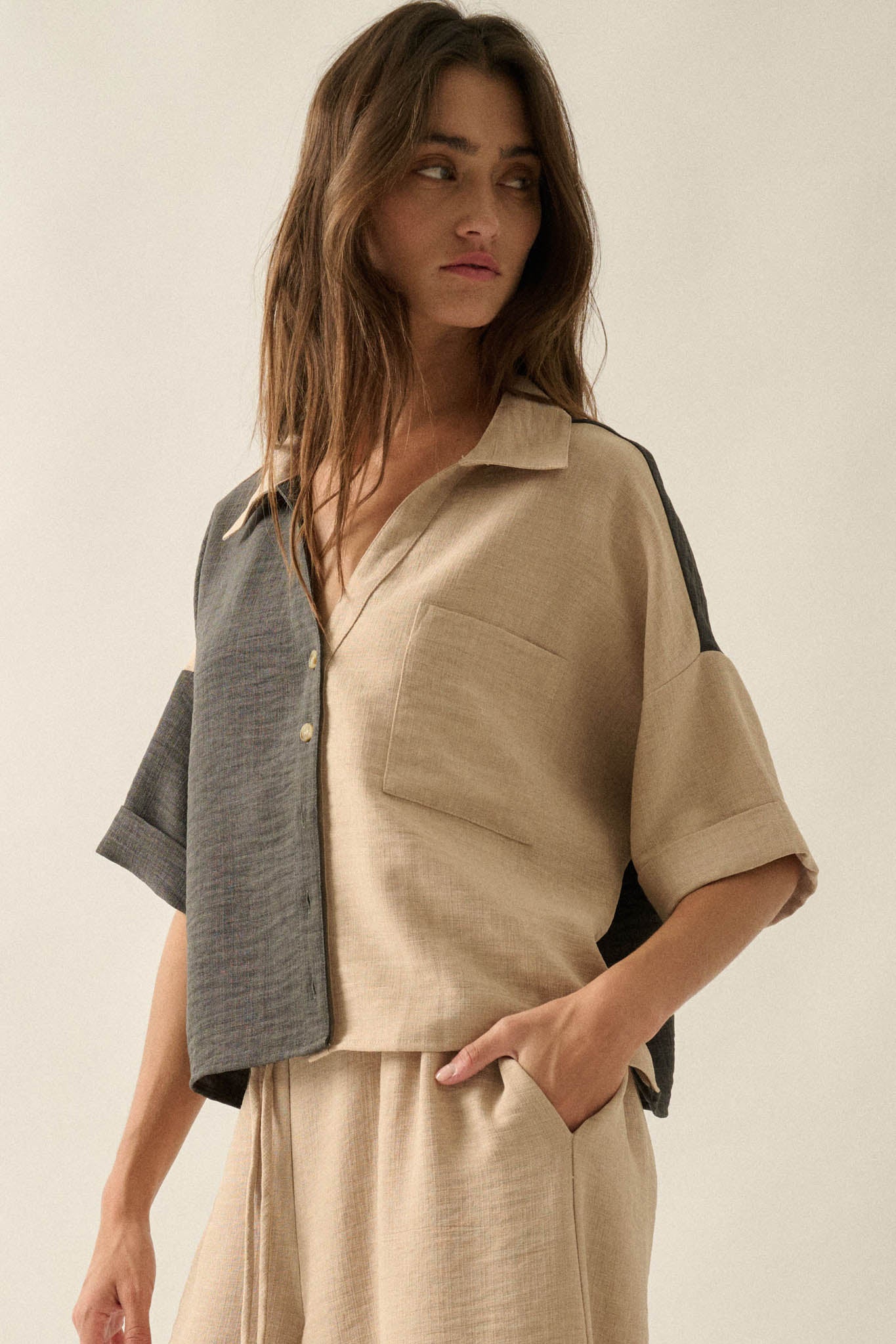 Double Talk Colorblock Short-Sleeve Pocket Shirt - ShopPromesa