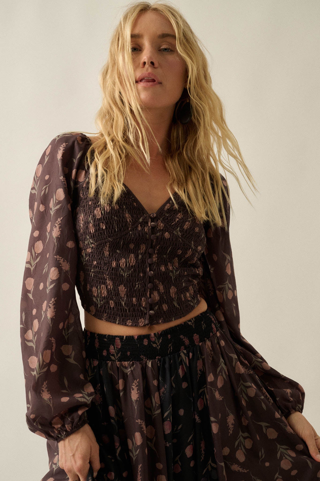 Still Blooming Floral Smocked Sweetheart Peasant Top - ShopPromesa
