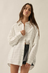 Box Office Plaid Oversize Button-Up Collared Shirt - ShopPromesa