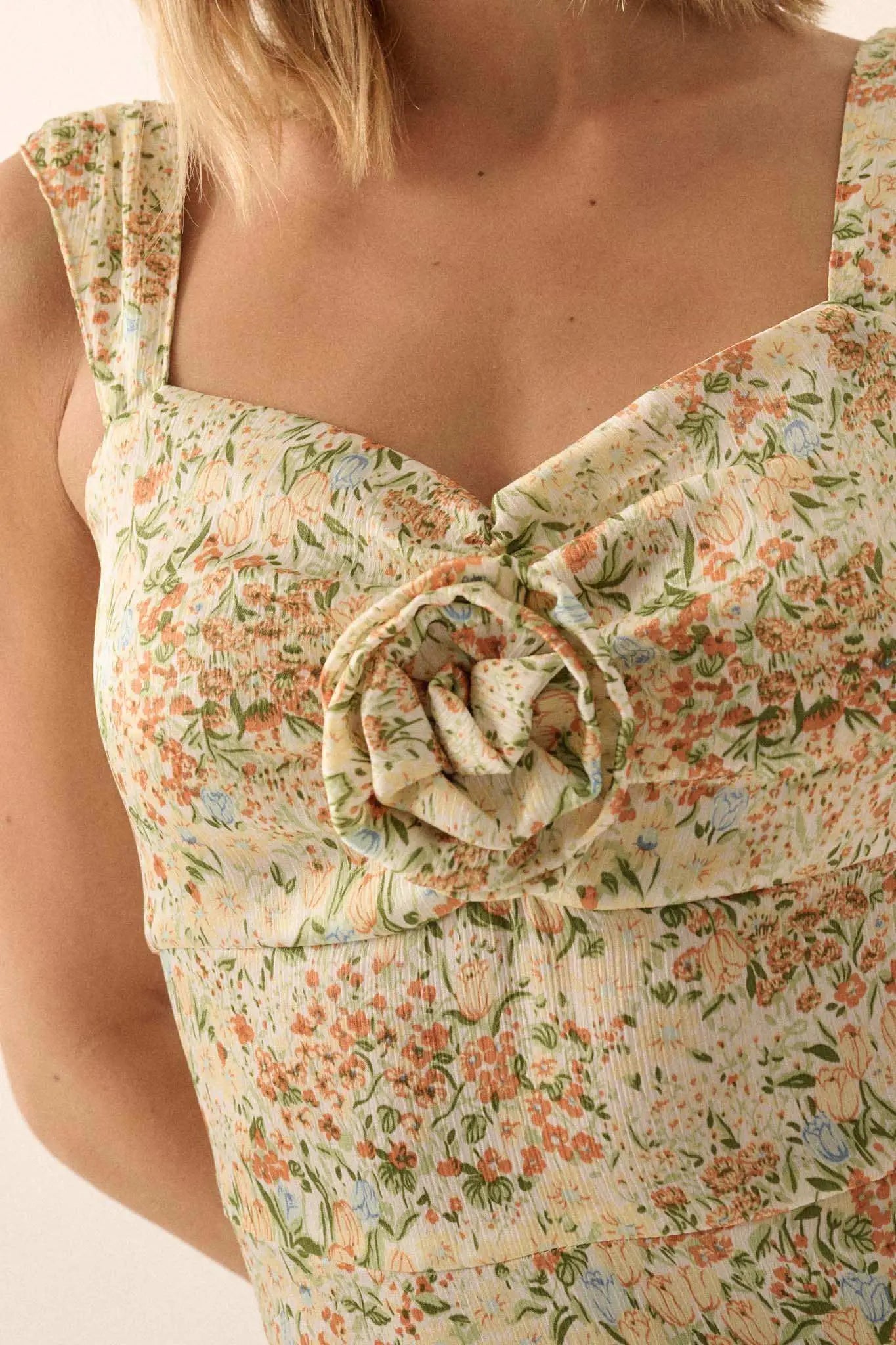 floral crepe midi dress RIXO Mireta Crepe Midi Dres Cara Floral Cream