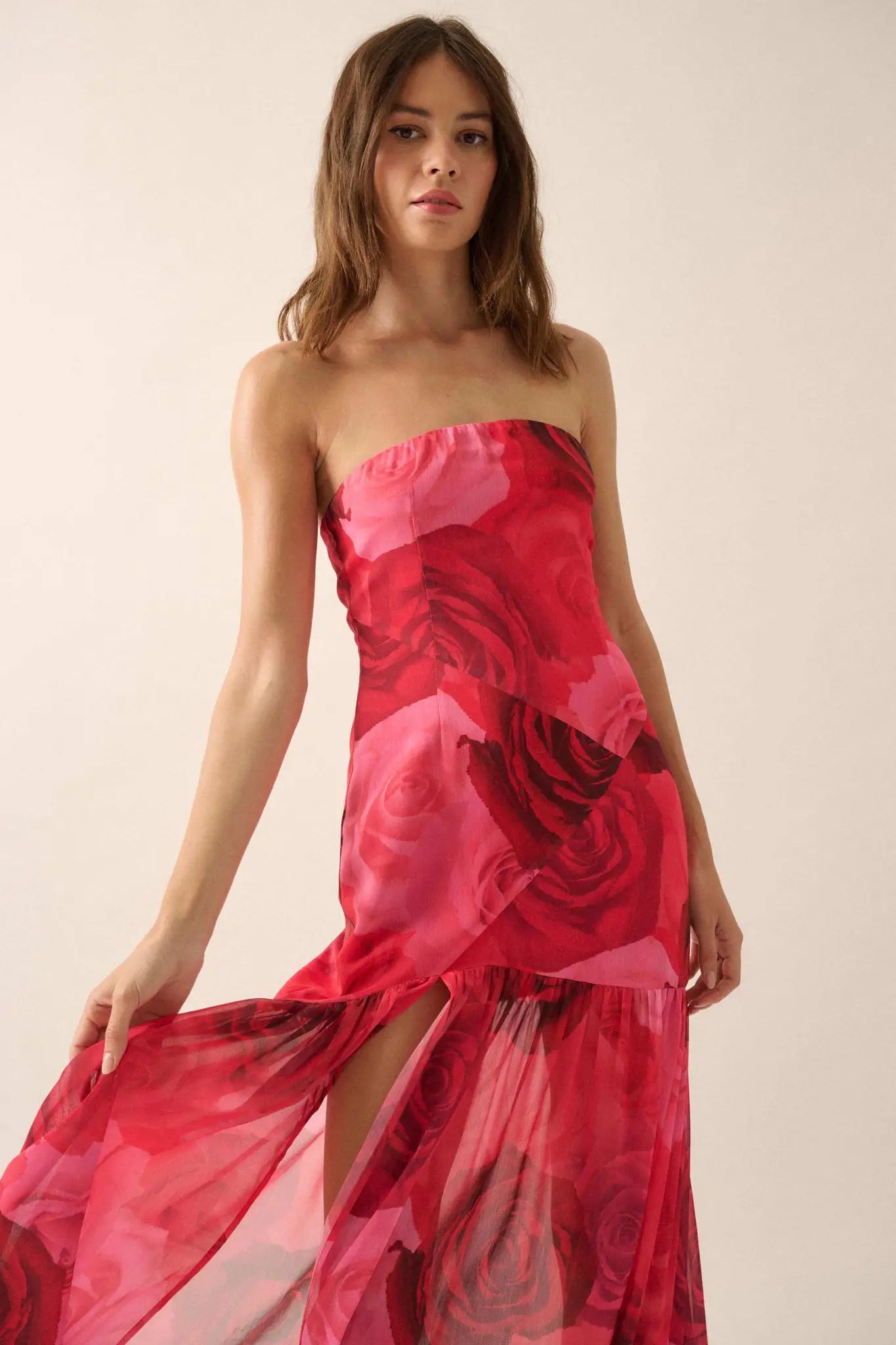 Roses Bloom Floral Strapless Drop-Waist Maxi Dress, Red / M Roses Bloom Floral Strapless Drop-Waist Maxi Dress, Red / M