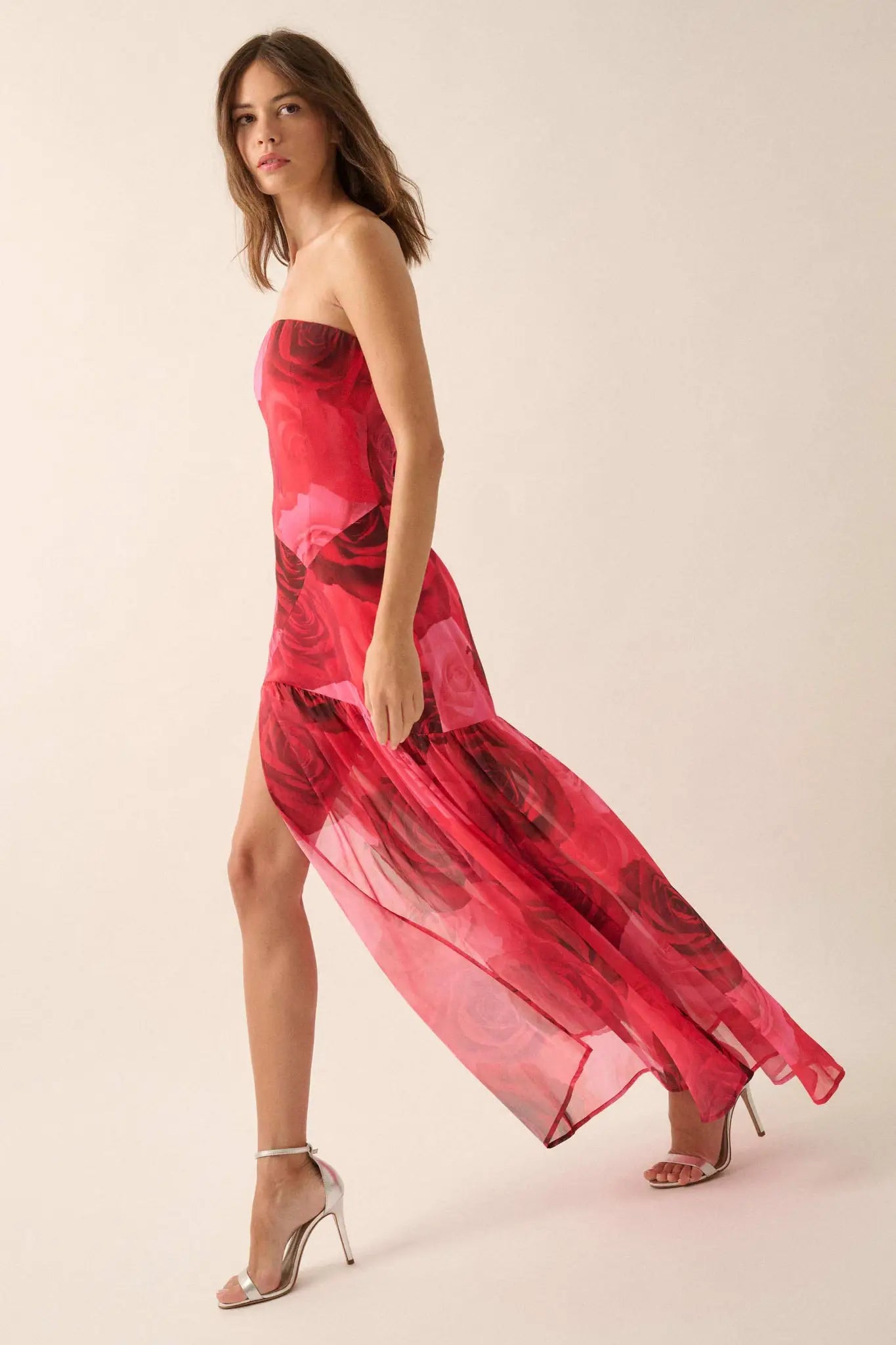 Roses Bloom Floral Strapless Drop-Waist Maxi Dress, Red / M Roses Bloom Floral Strapless Drop-Waist Maxi Dress, Red / M