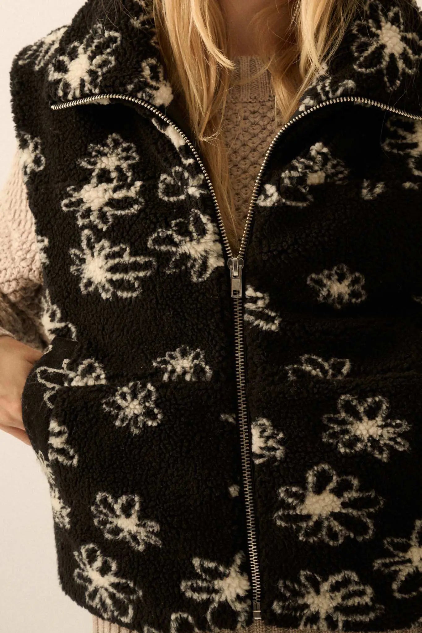 Winter Garden Floral-Print Sherpa Fleece Vest Winter Garden Floral-Print Sherpa Fleece Vest