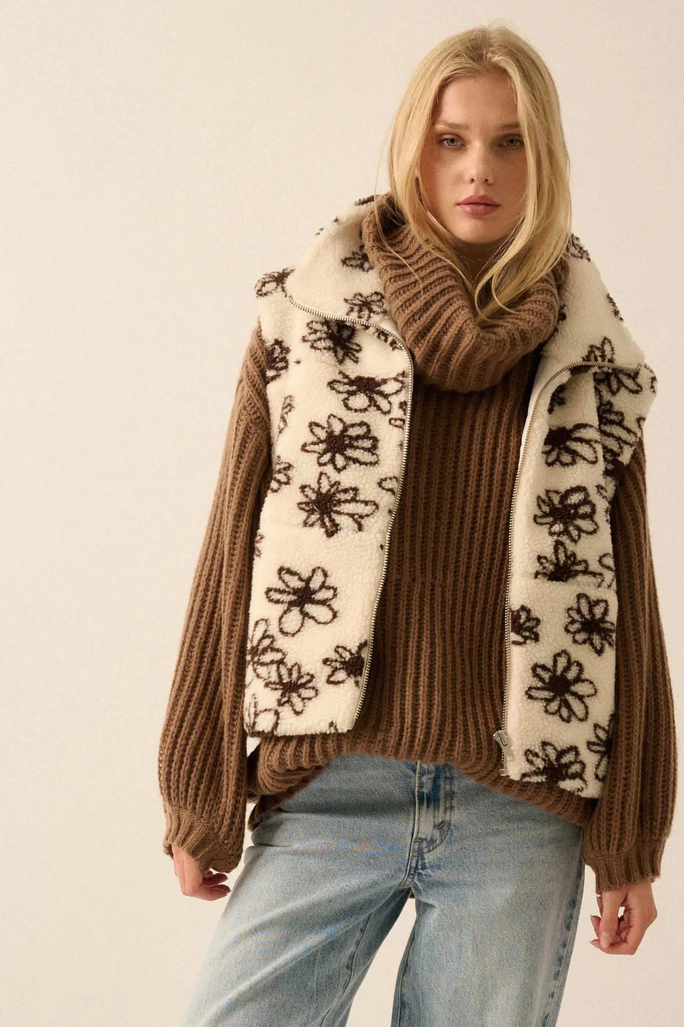 Winter Garden Floral-Print Sherpa Fleece Vest Winter Garden Floral-Print Sherpa Fleece Vest
