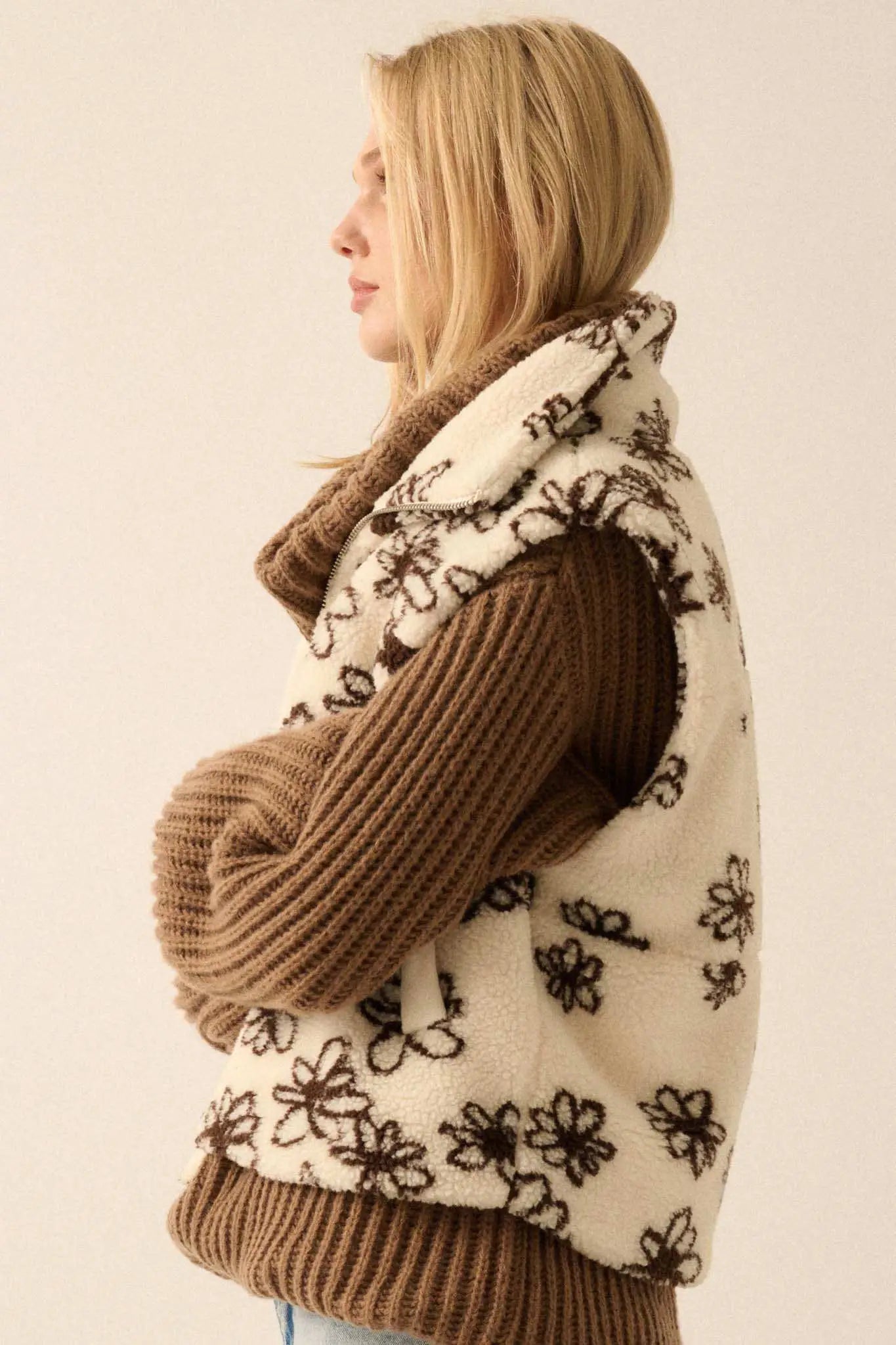 Winter Garden Floral-Print Sherpa Fleece Vest Winter Garden Floral-Print Sherpa Fleece Vest