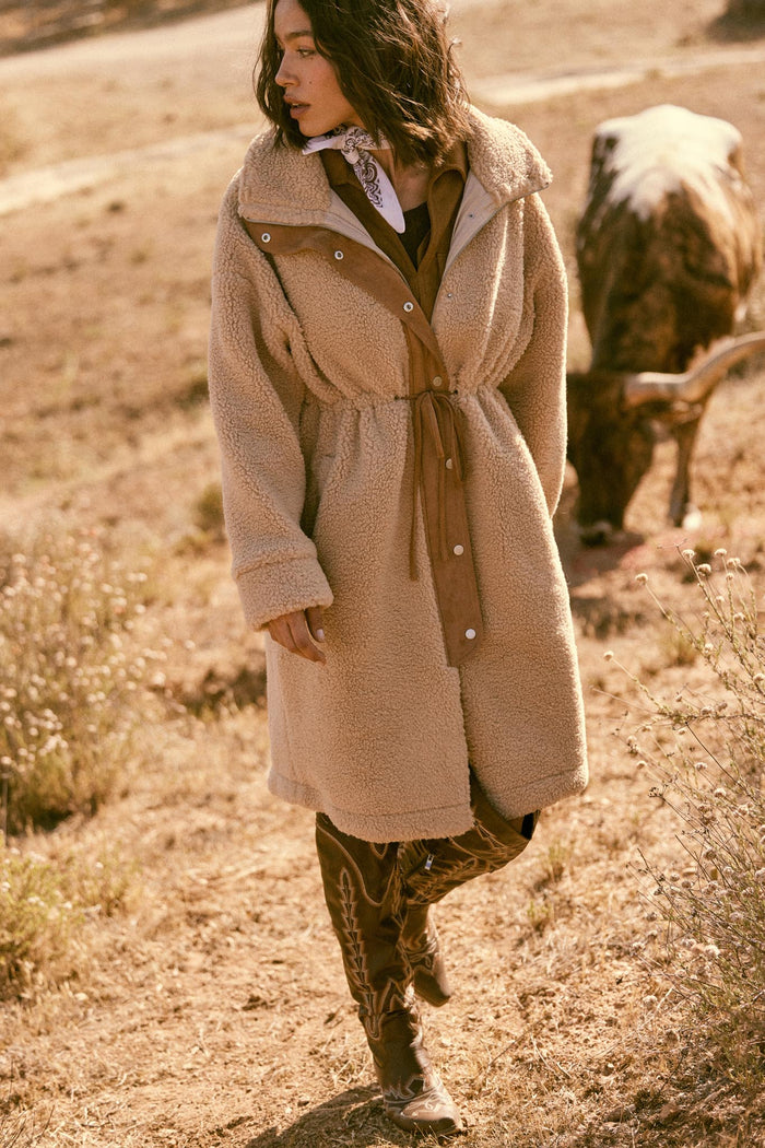 Cuddle Closer Sherpa Fleece Drawstring Coat - ShopPromesa
