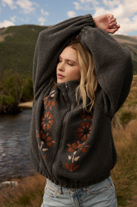 Blooming Hills Floral-Embroidered Fleece Jacket - ShopPromesa