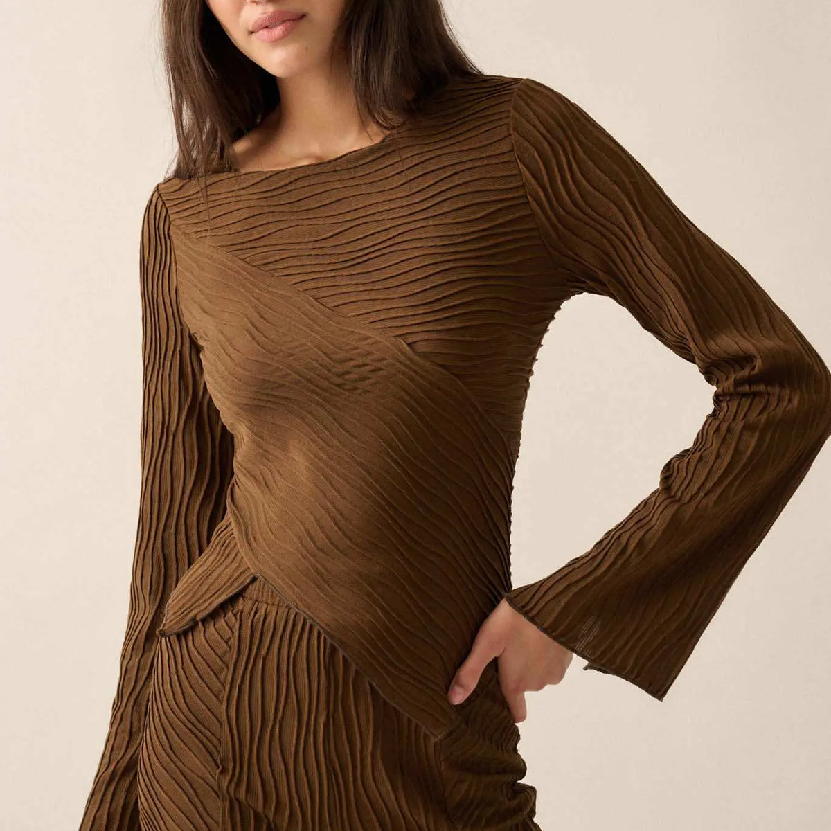 So It Flows Wavy Ribbed-Knit Asymmetrical Top