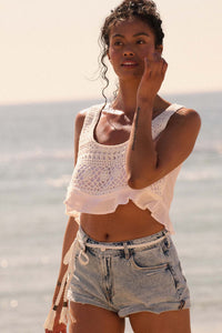 Happy Feeling Cropped Crochet Lace Tank Top - ShopPromesa